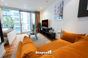 Modern Studio W Balcony & Secured Parking